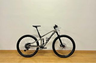 Bicicleta Trek  Fuel Carbono Doble Suspensión