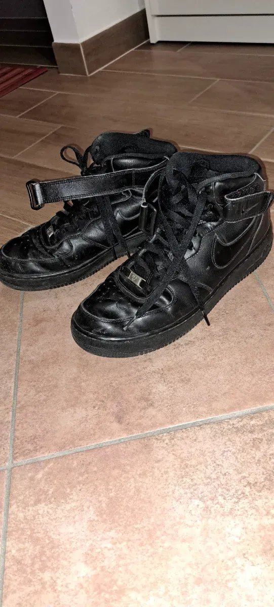 Scarpe Nike Air Force 1 High Nere