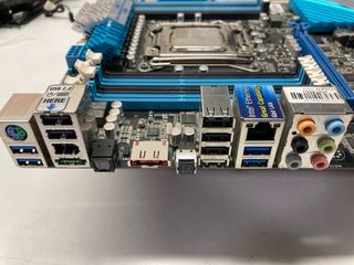 Placa Base Asus P9X79 LGA2011 + Xeon E5-2620