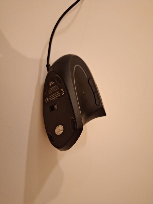 Ratón Ergonómico Vertical USB Negro Laser