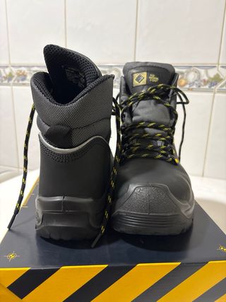 Botas de trabajo punta de acero negras