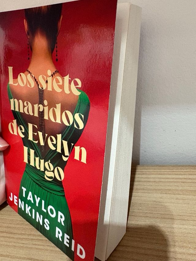 Los Siete Maridos De Evelyn Hugo/ The Seven Hus...