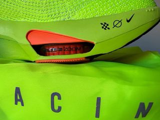 Zapatillas Nike Running Verde Neón