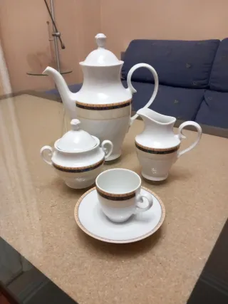 Juego de café de porcelana