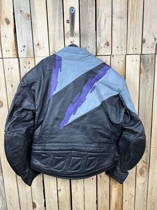 CHAQUETA T-2XL MOTO GARIBALDI MORADO 
