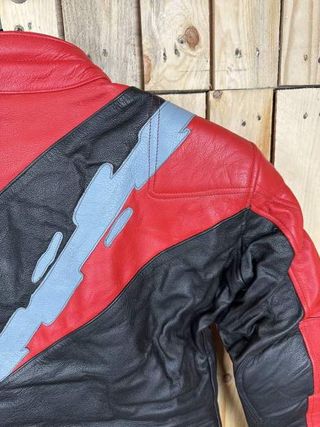 CHAQUETA T-L MOTO GARIBALDI ROJO 52