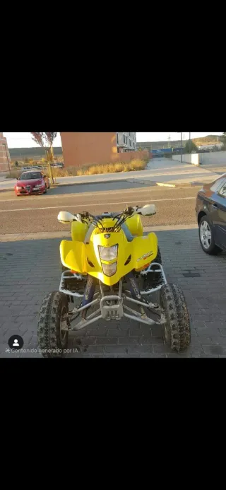 Suzuki LTZ 400 Quad Amarillo
