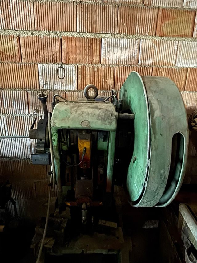 Prensa excéntrica industrial