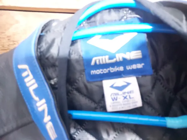 Chaqueta de cuero para moto MILINE