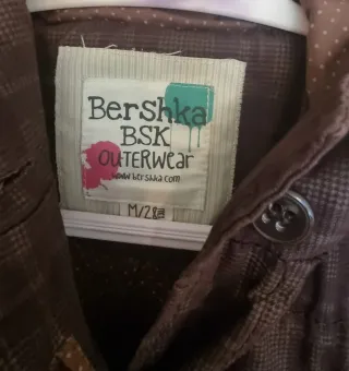 Gabardina cuadros Bershka M