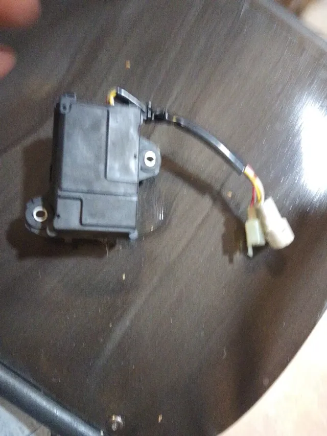 Valvola di scarico Suzuki GSXR 1000 K7 K8