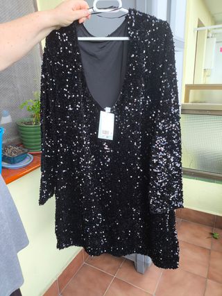 Vestido nuevo de lentejuelas espalda escotada HyM
