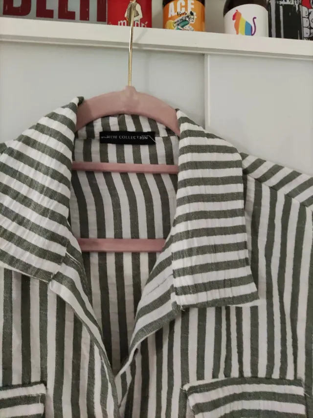 Camisa rayas oversize verde y blanco