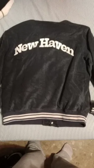 Chaqueta estilo universitario negra/azul