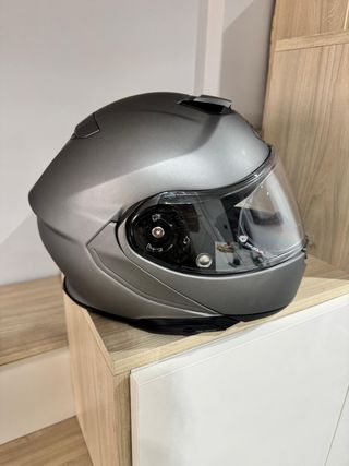 Shoei Neotec 3 + Intercomunicador Sena Mesh 2.0