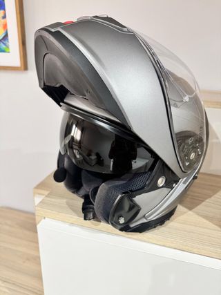 Shoei Neotec 3 + Intercomunicador Sena Mesh 2.0