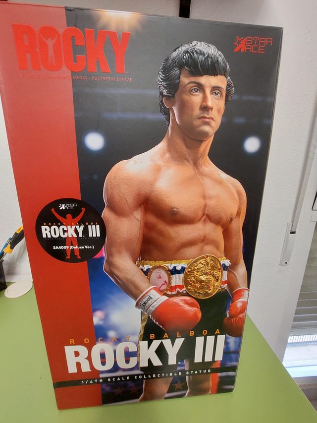 Figura coleccionable Rocky Balboa 1/4 escala