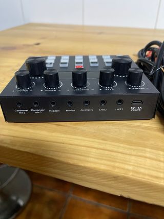 Micrófono para podcast y streaming