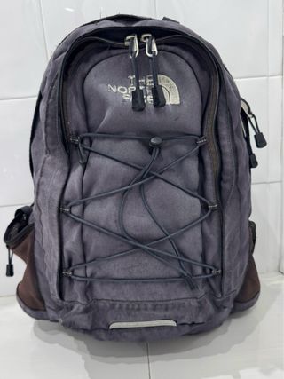 Mochila The North Face Gris