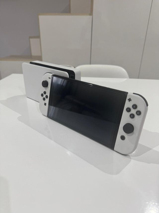Nintendo Switch OLED Blanca