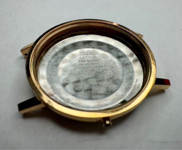 CAJA OMEGA ORO CHAPADO Y ACERO 162.009 SP