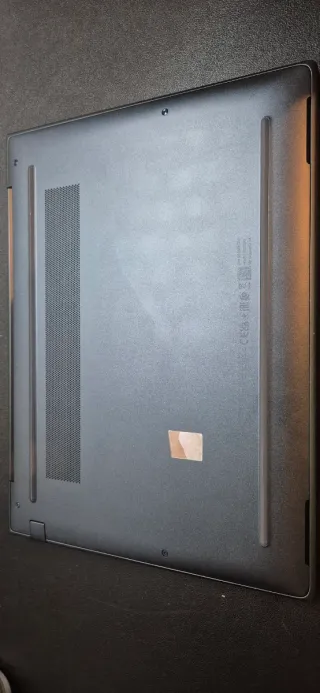 Portátil HP Dragonfly G4 13,5" Intel Core i7