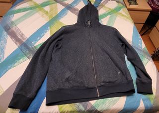 Chaqueta con capucha azul