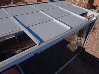 Techo móvil panel sándwich