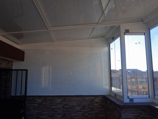 Techo móvil panel sándwich