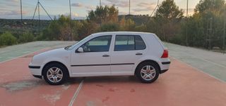 Volkswagen Golf 2002