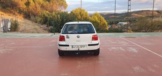 Volkswagen Golf 2002