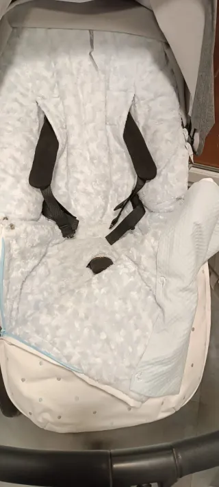 Saco silla bebé polipiel Rosy Fuentes