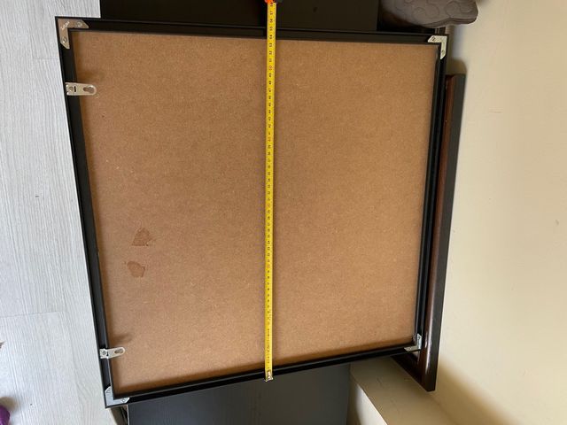 Espelho com bordas pretas