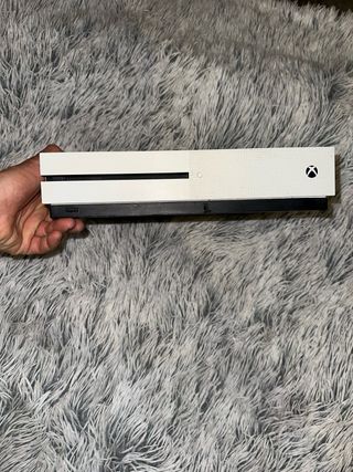 Xbox One S Blanca sin mando 