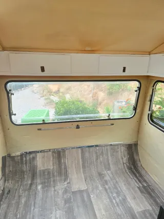 Caravana catusa