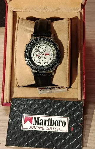 Reloj Marlboro Racing Chronograph. Nuevo