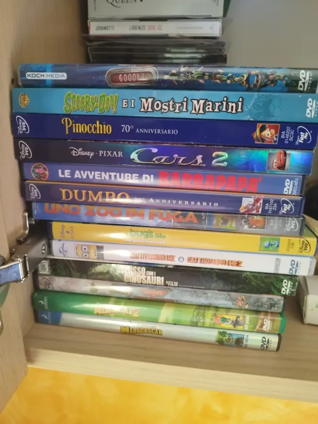 Lotto DVD Film per Bambini e Famiglia