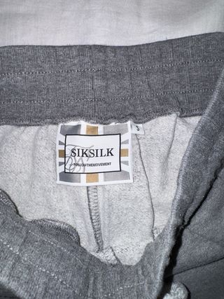 Pantalones SikSilk grises talla S