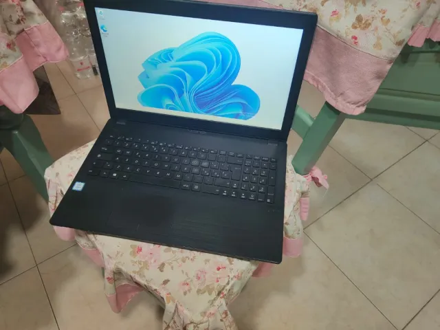 Portatile Asus i5 slim 8gb ram ssd 15.6"
