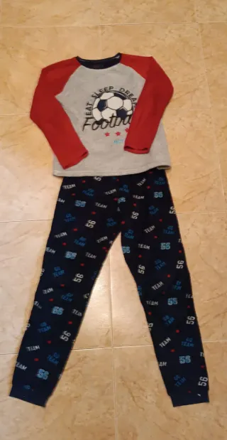Pijama niño fútbol Primark