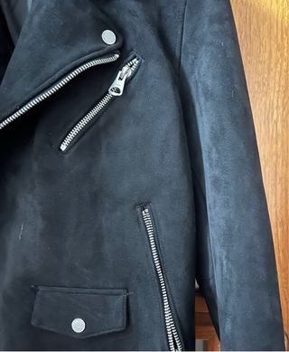 Cazadora biker H&M negra