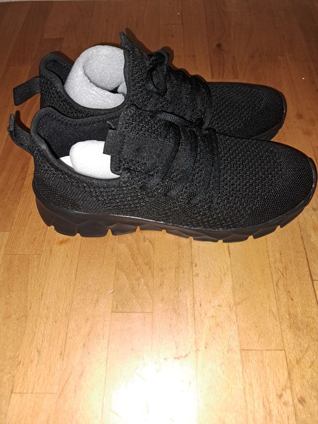 Zapatillas deportivas negras