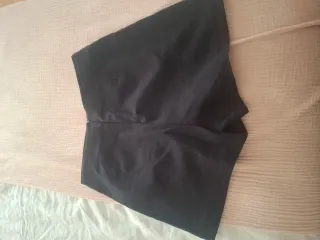 Minifalda pantalón negra con cordones