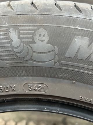 215/65R17 103V Michelin Primacy 4