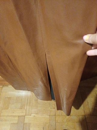 Vestido polipiel marrón