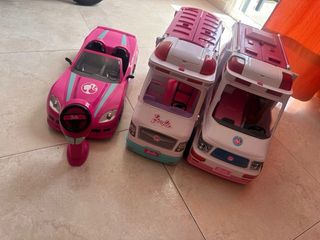 Casa de muñecas Barbie con accesorios