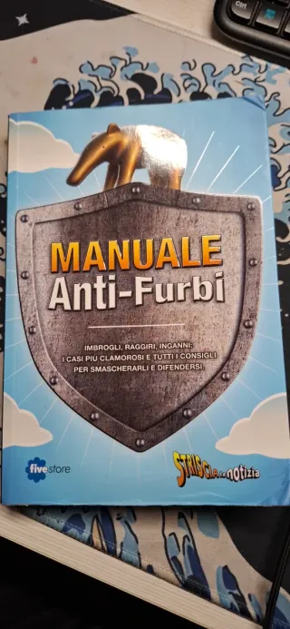 Striscia la notizia. Il manuale anti-furbi