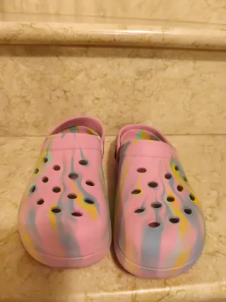 Ciabatte modello Crocs Multicolor