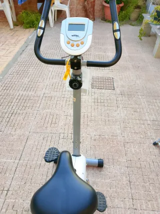 Bicicleta Estática Vital - Casi Nueva