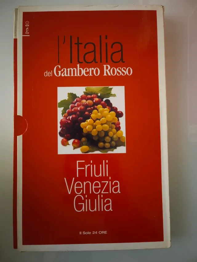 10 volumi guida per enoteche, agriturismo ed altro
